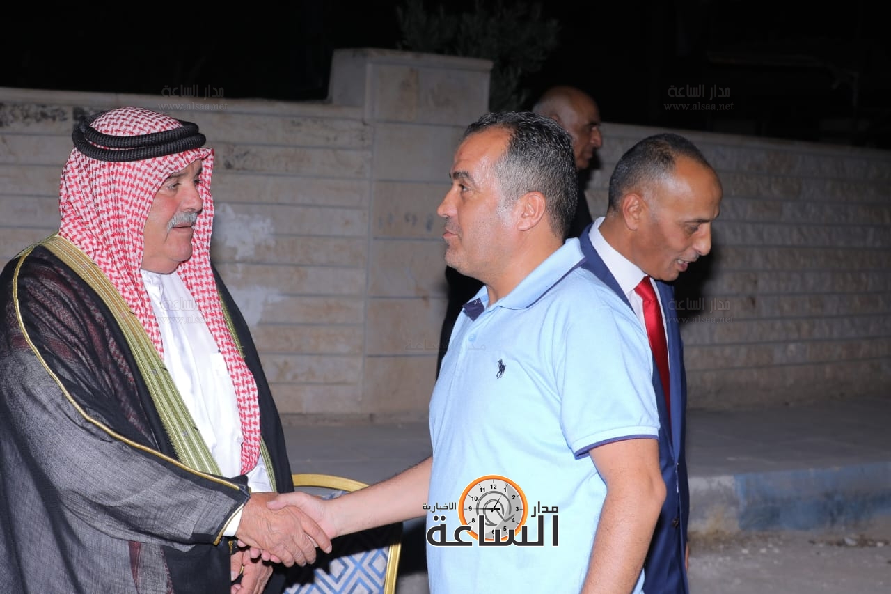 Madar Al-Saa Images 0.047069336750257706