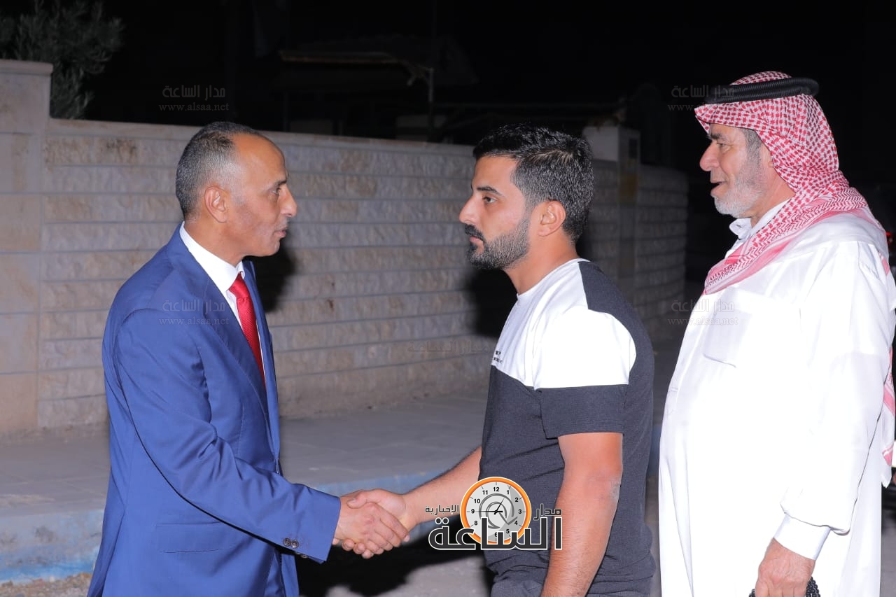 Madar Al-Saa Images 0.10597966140883086