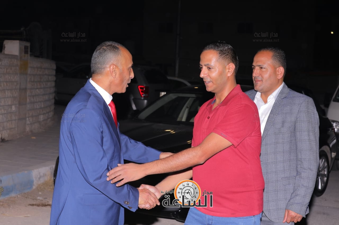 Madar Al-Saa Images 0.46627690199967886