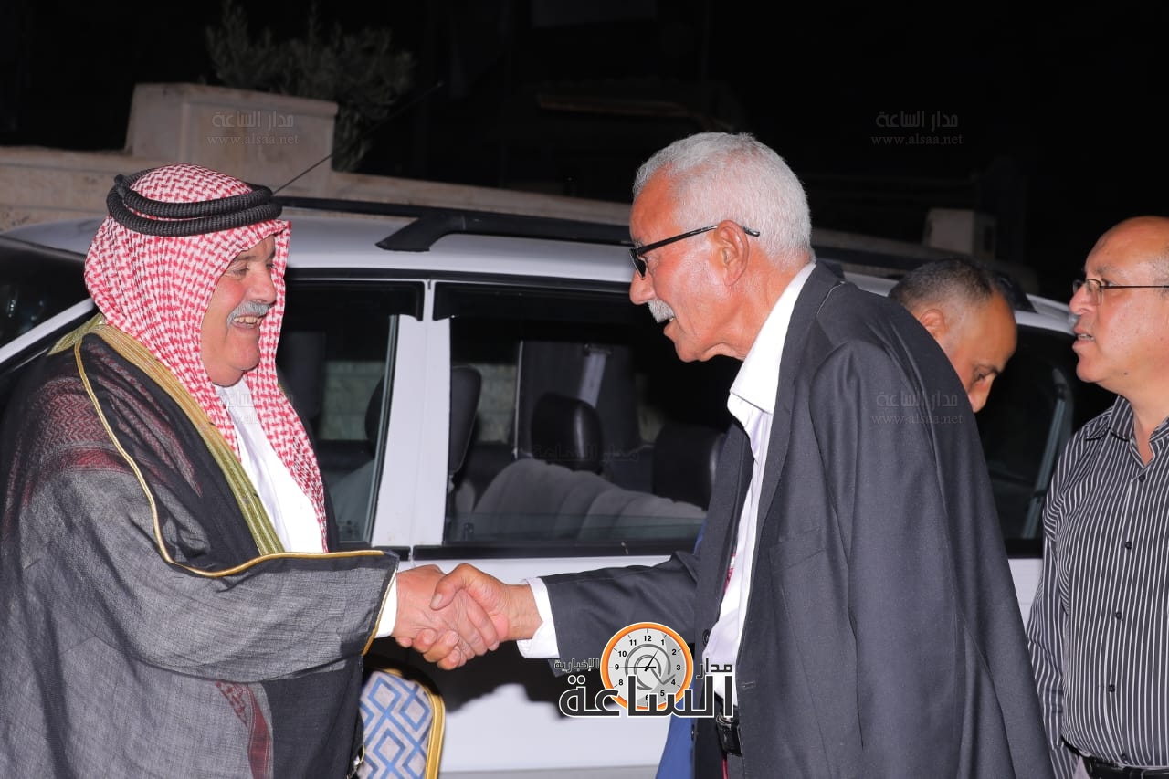 Madar Al-Saa Images 0.45356922842376646