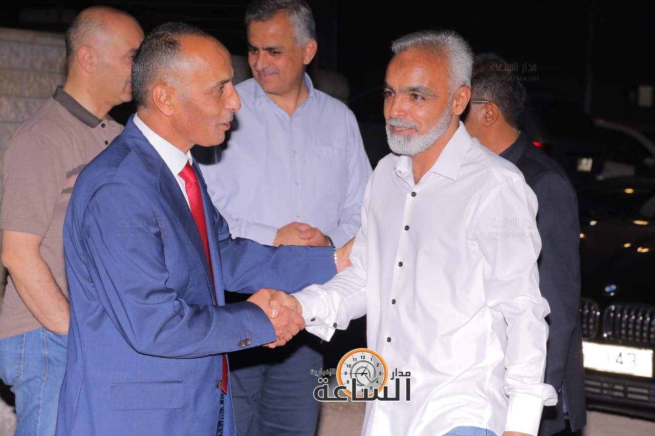 Madar Al-Saa Images 0.30873167297589377