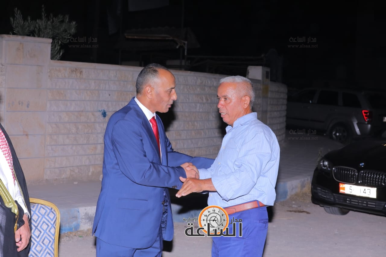 Madar Al-Saa Images 0.6006423354366333