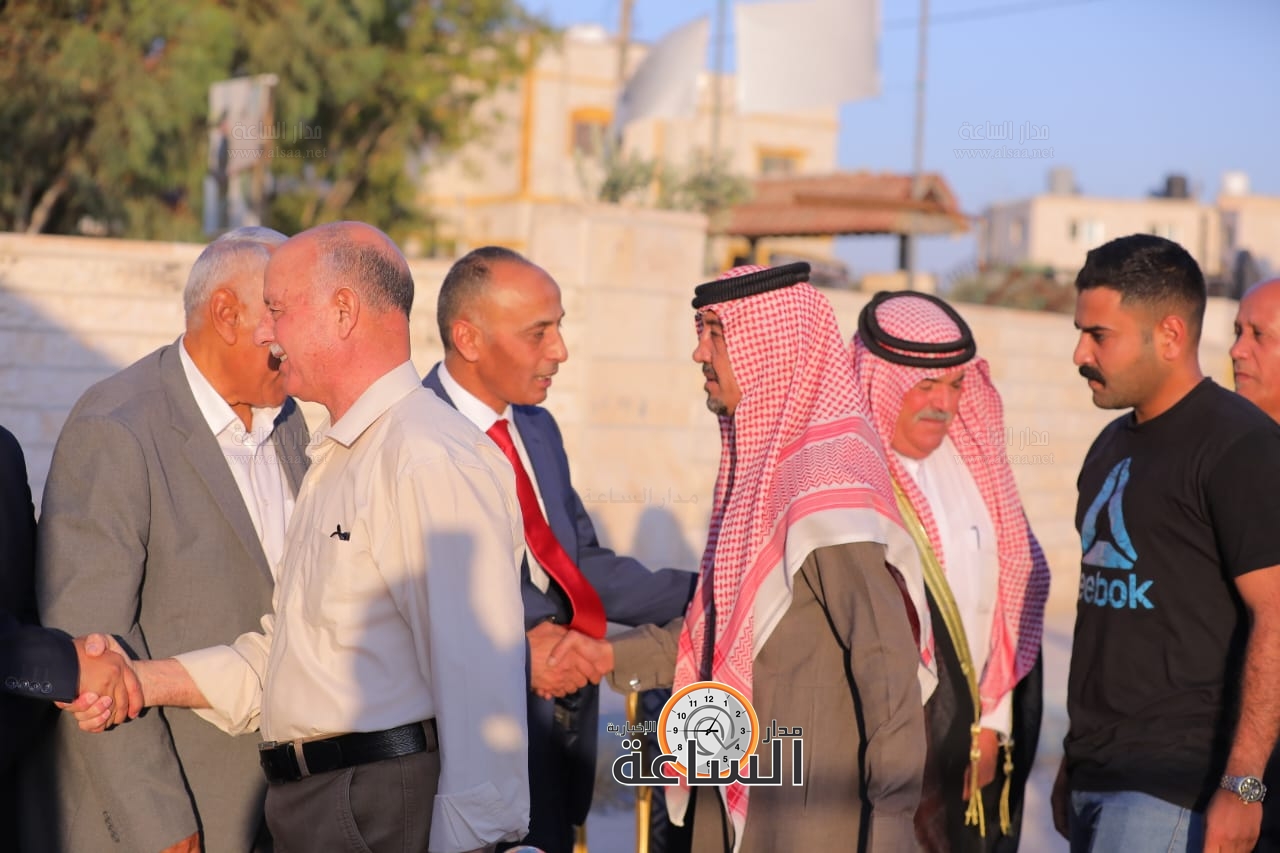 Madar Al-Saa Images 0.4723128642644332