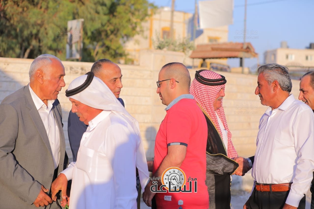 Madar Al-Saa Images 0.6771776959389817