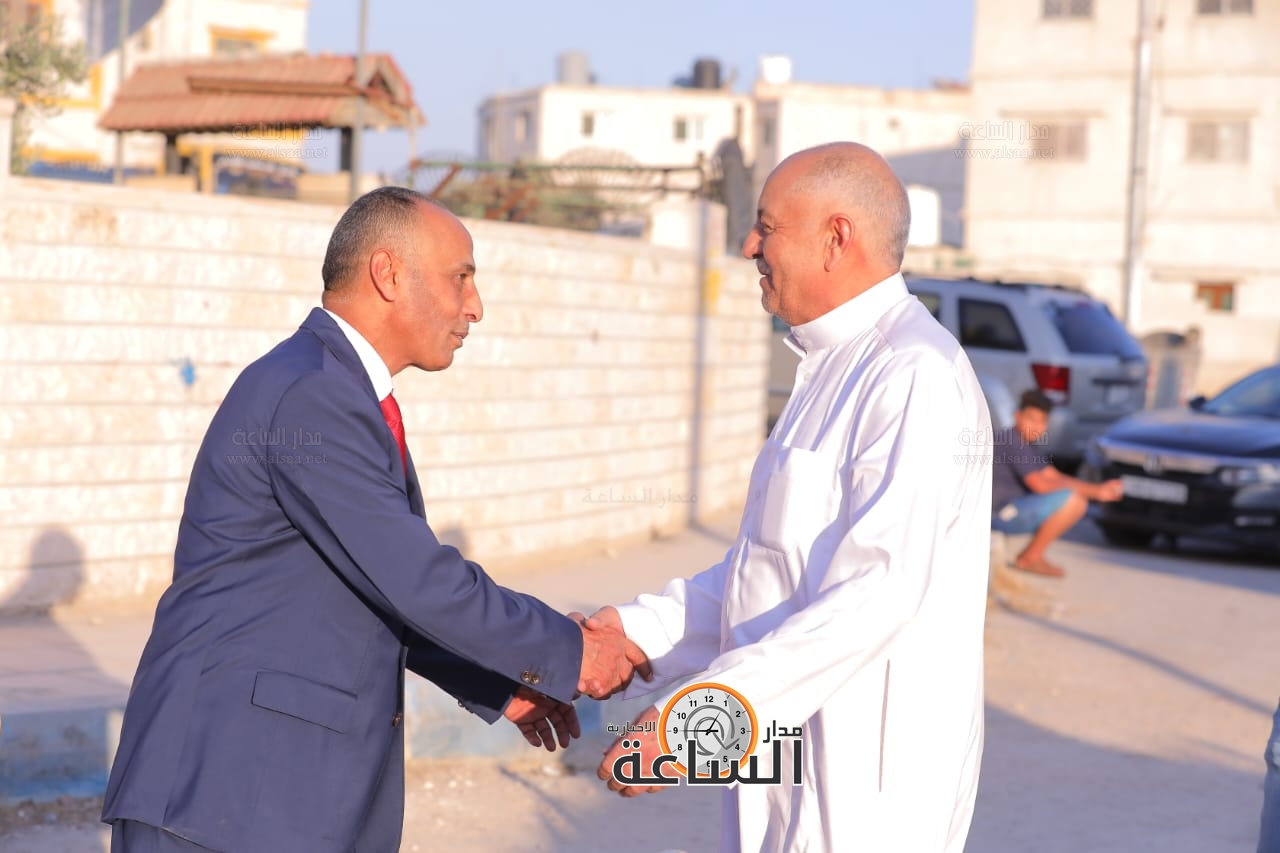 Madar Al-Saa Images 0.47864308546486867