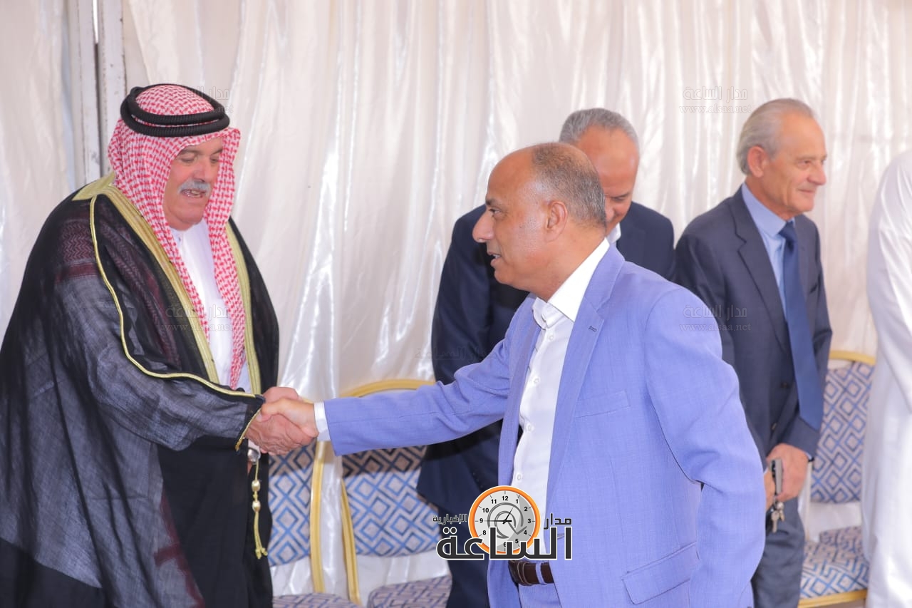 Madar Al-Saa Images 0.42634442472105794