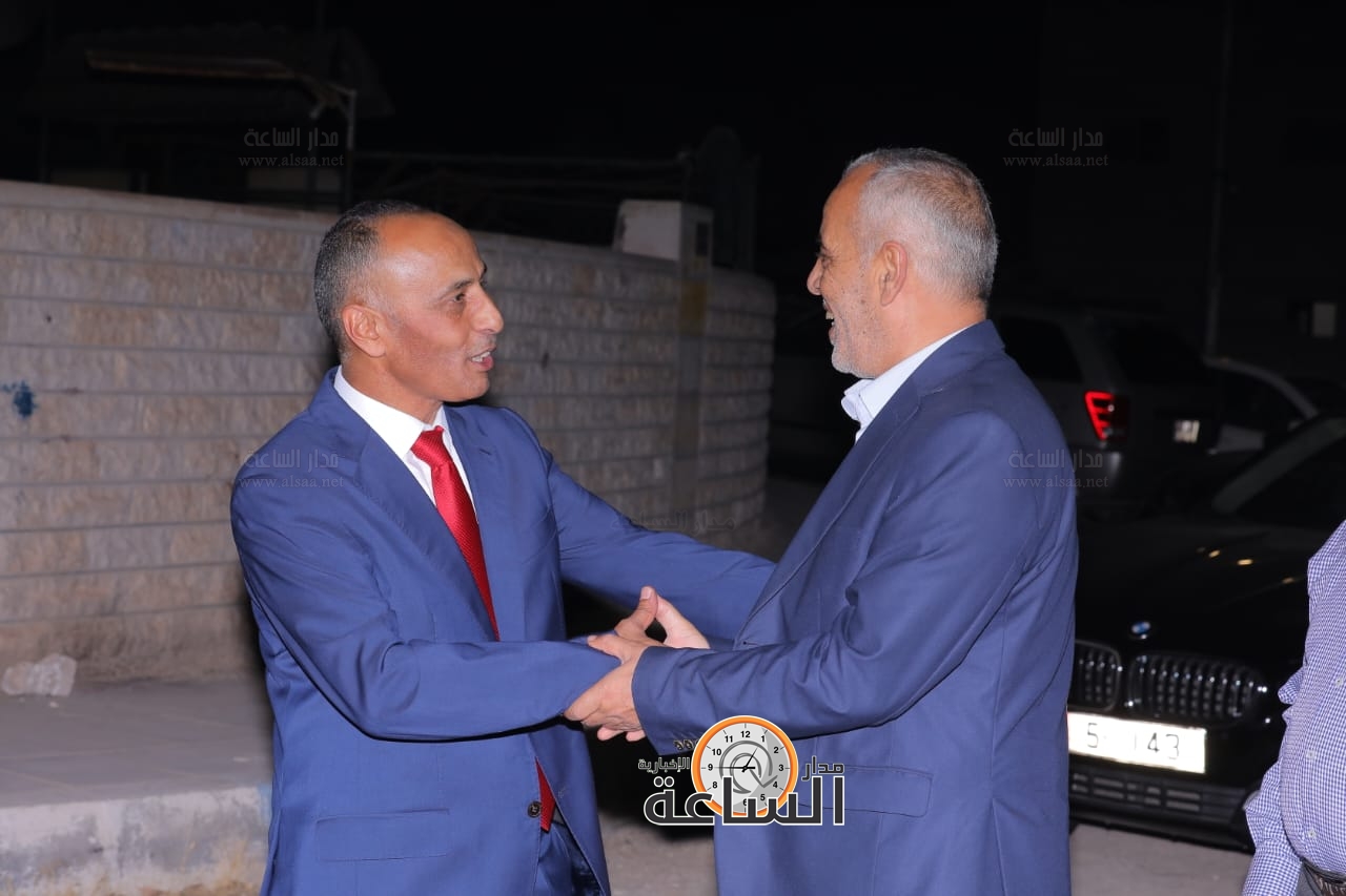 Madar Al-Saa Images 0.3310757853314974