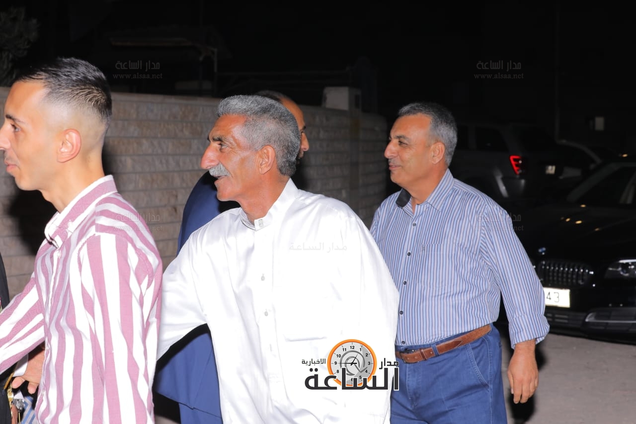 Madar Al-Saa Images 0.009397353484521087