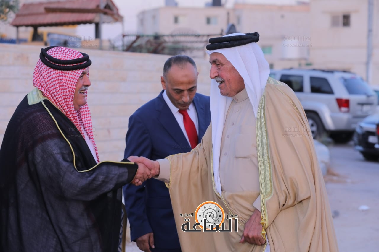 Madar Al-Saa Images 0.6185118029724839