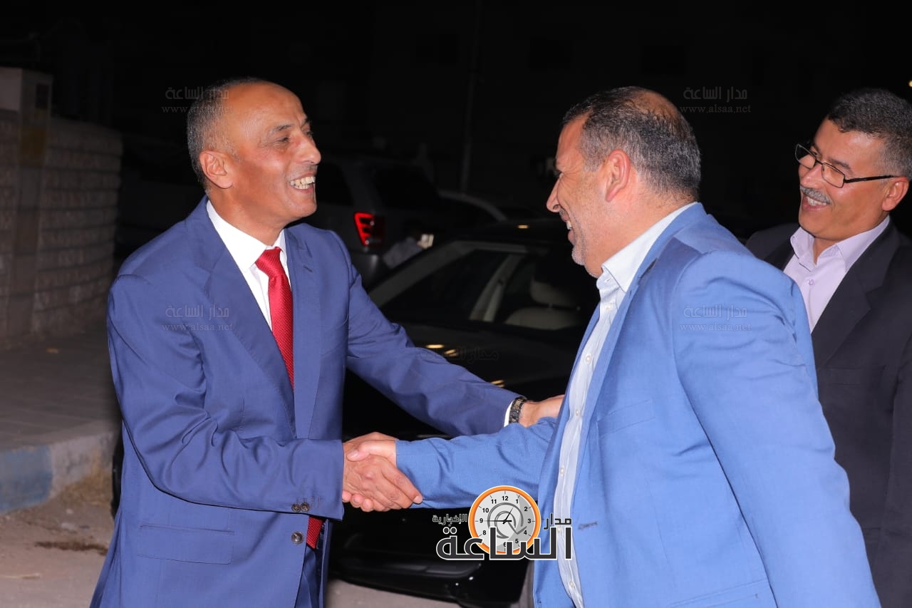 Madar Al-Saa Images 0.040089619663147946