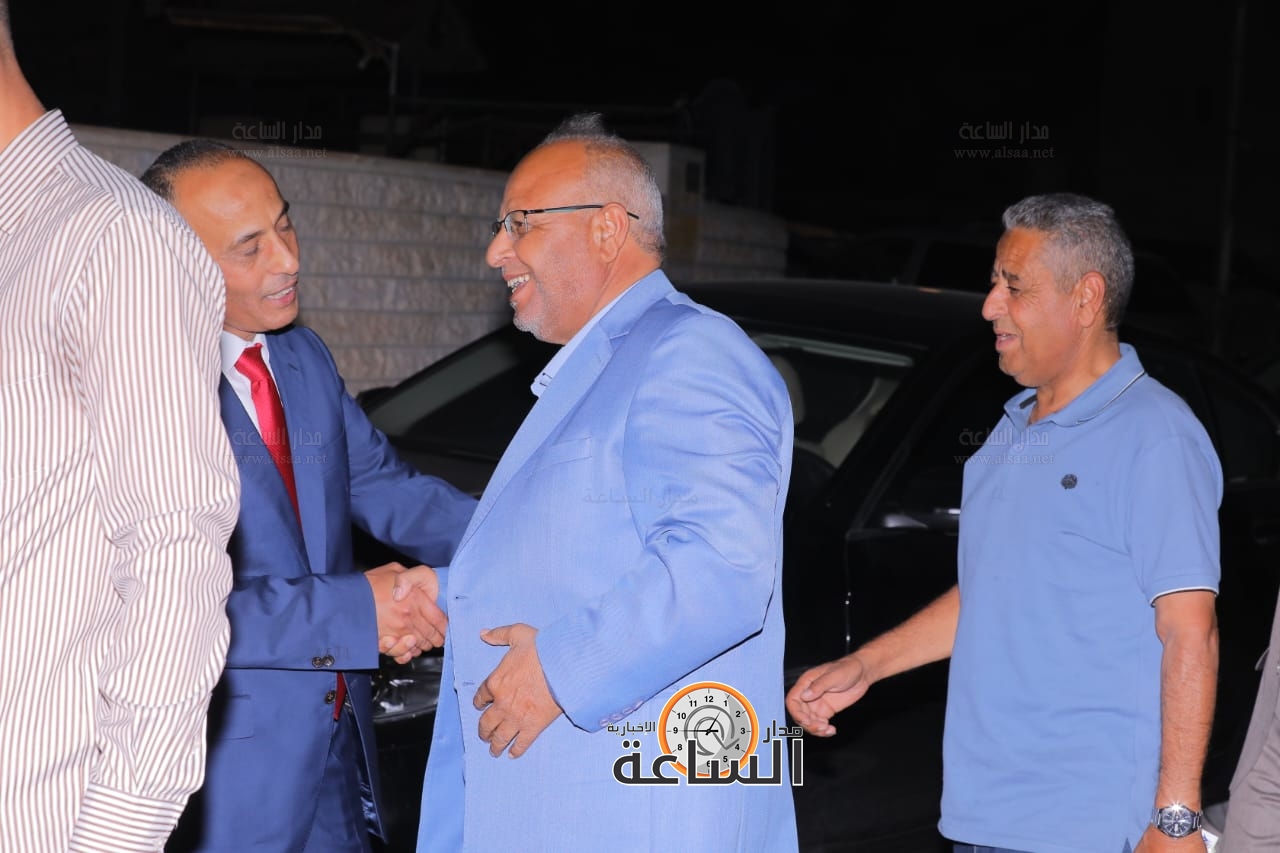 Madar Al-Saa Images 0.011121065777525141