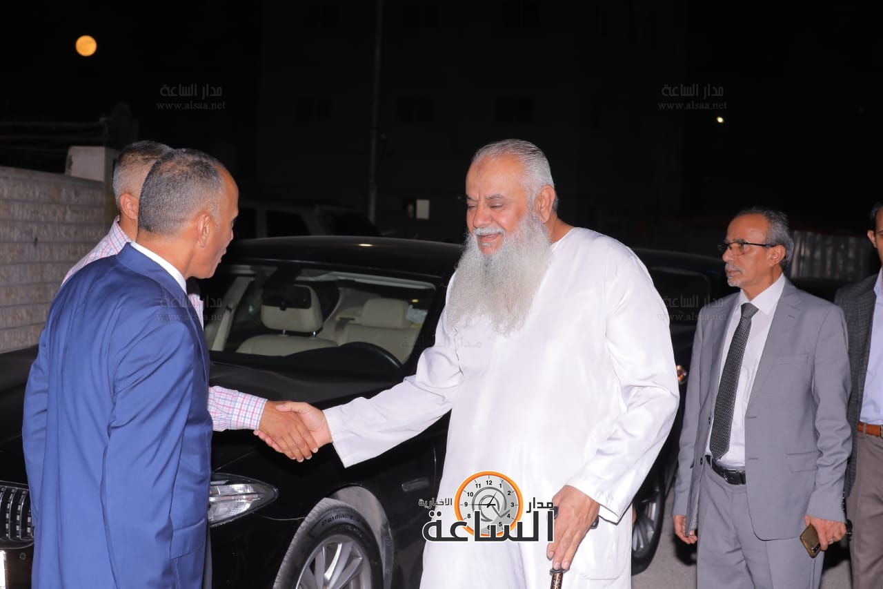 Madar Al-Saa Images 0.735571017176442