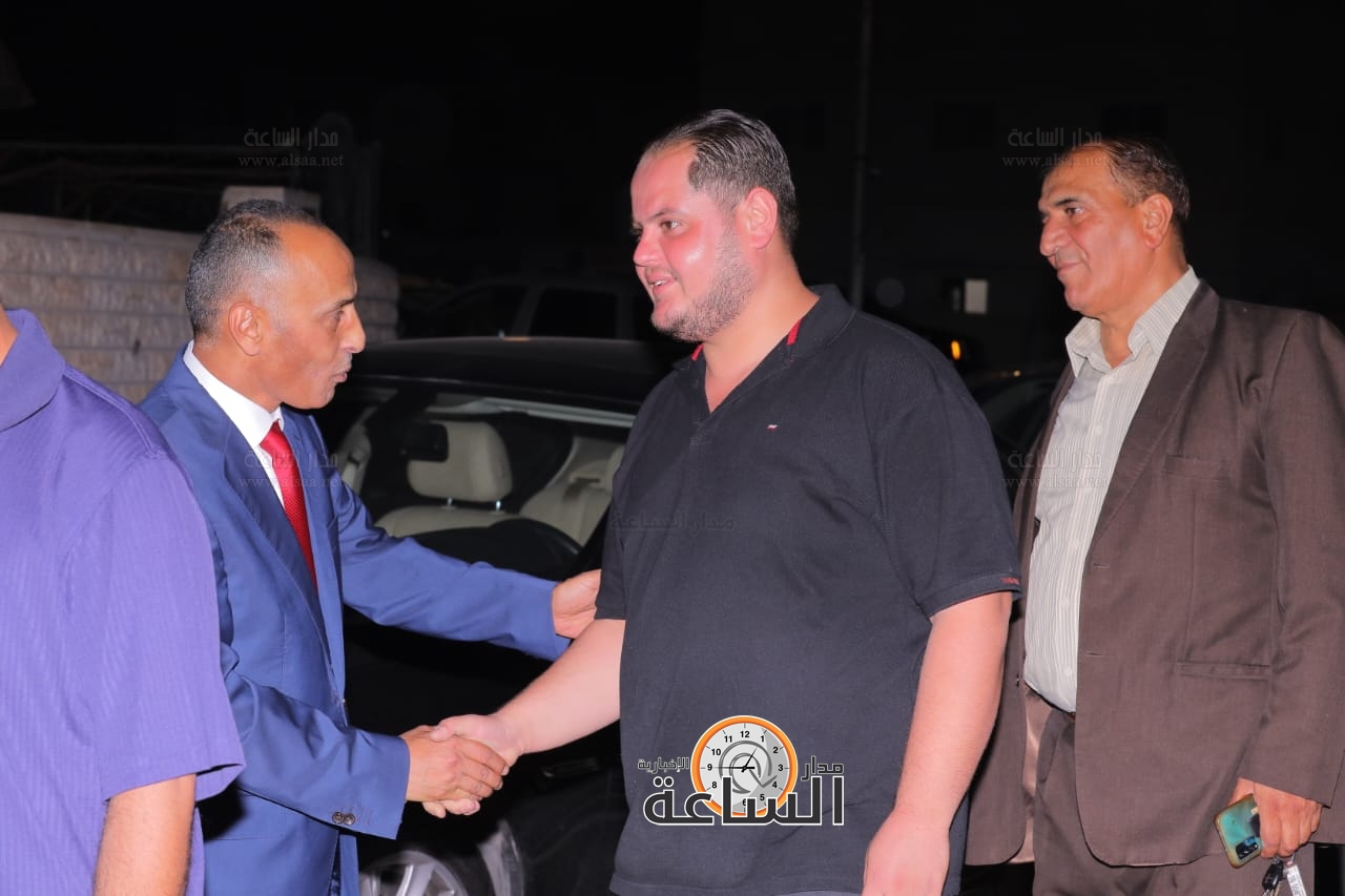 Madar Al-Saa Images 0.7914398993132465