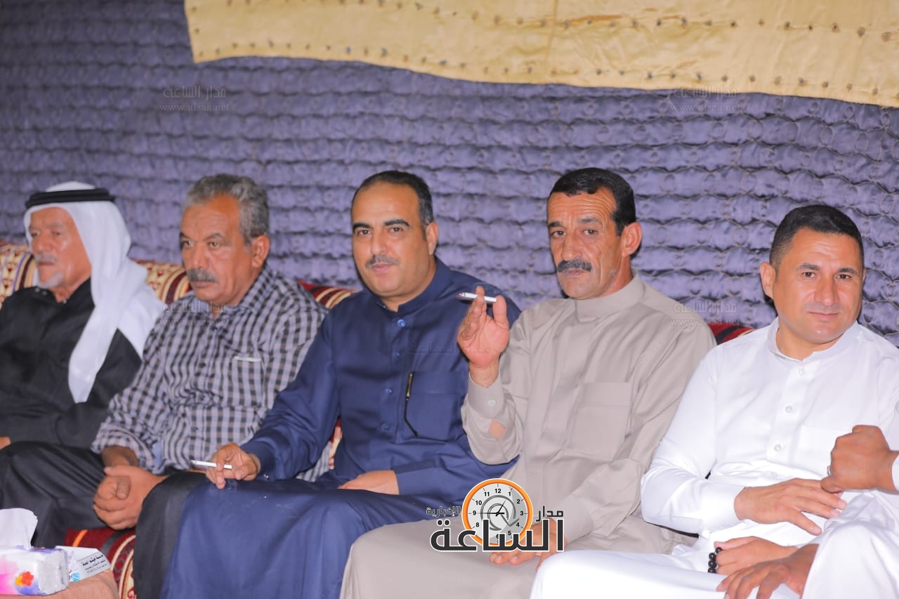 Madar Al-Saa Images 0.38296175107113384