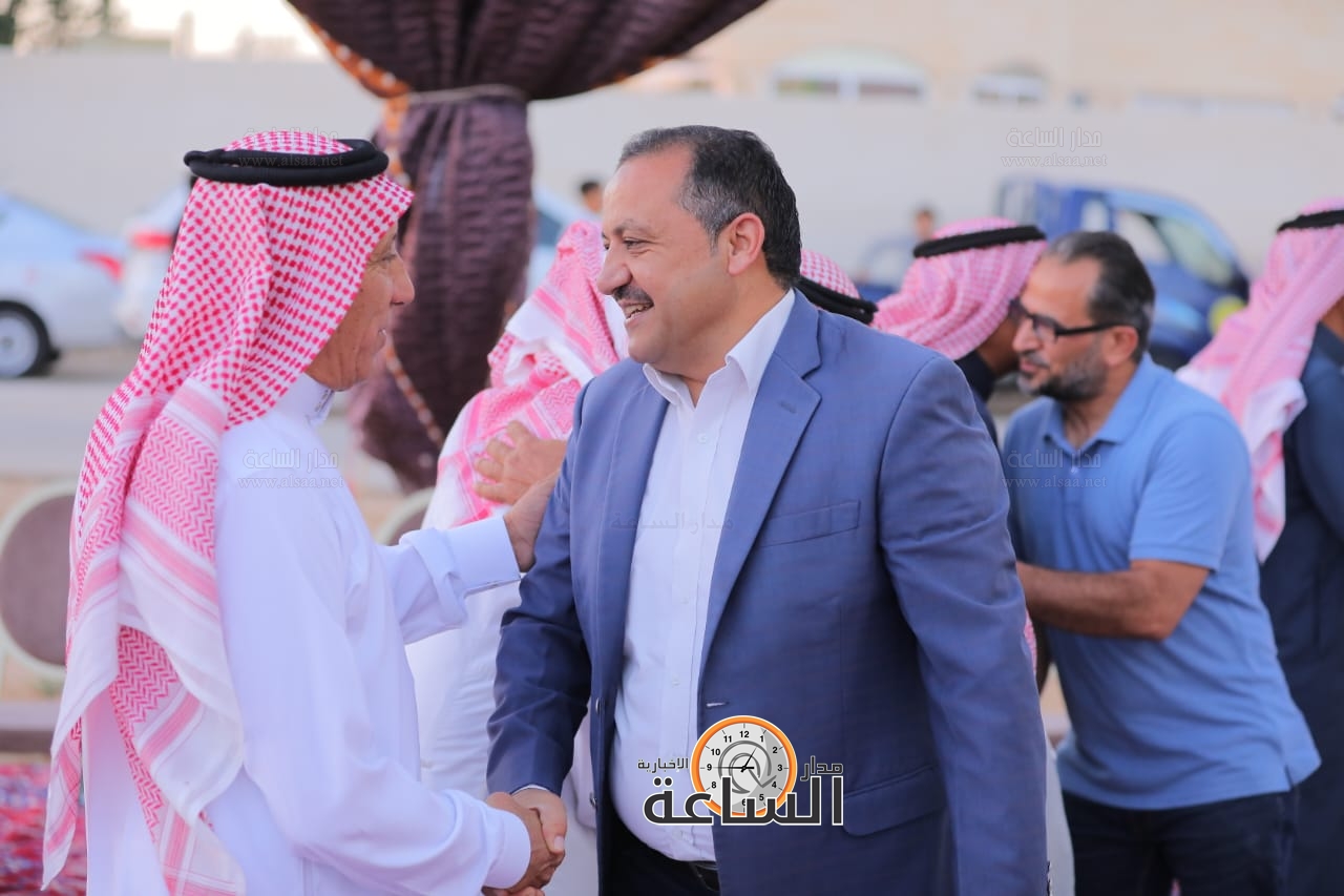 Madar Al-Saa Images 0.12209372324915169