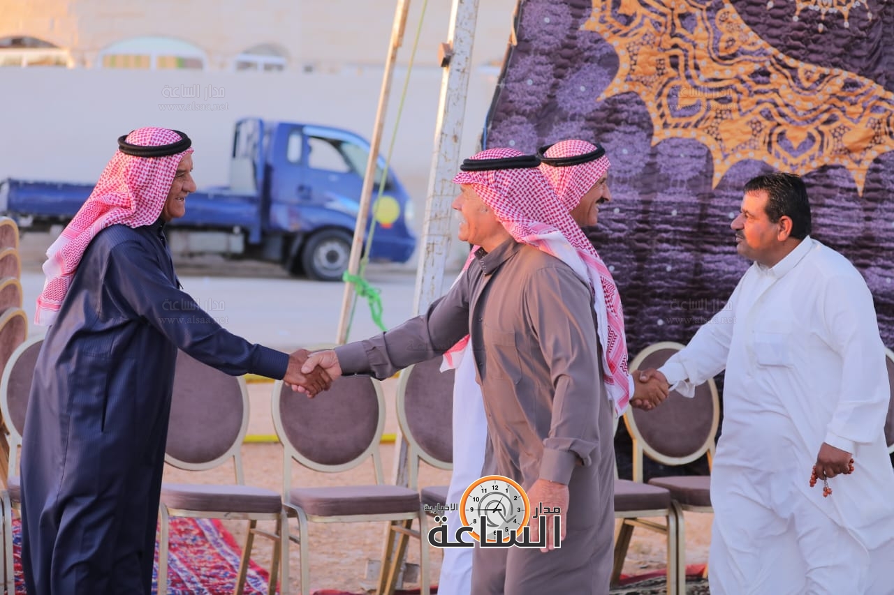 Madar Al-Saa Images 0.8420004494240738