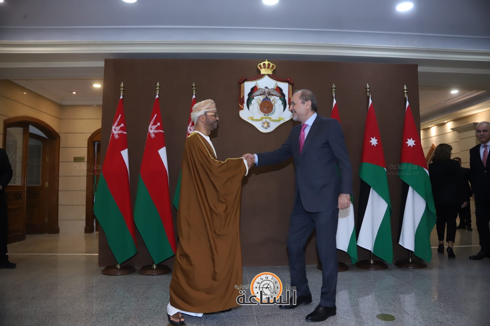 Madar Al-Saa Images 0.35808583332327704