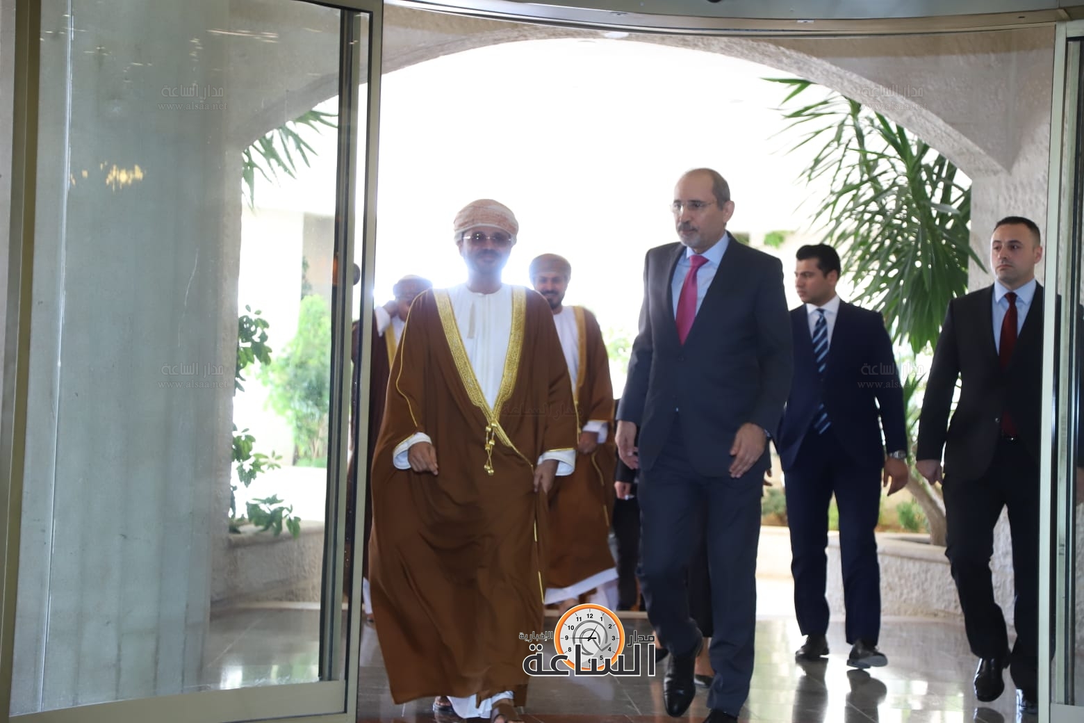 Madar Al-Saa Images 0.3005310528623131