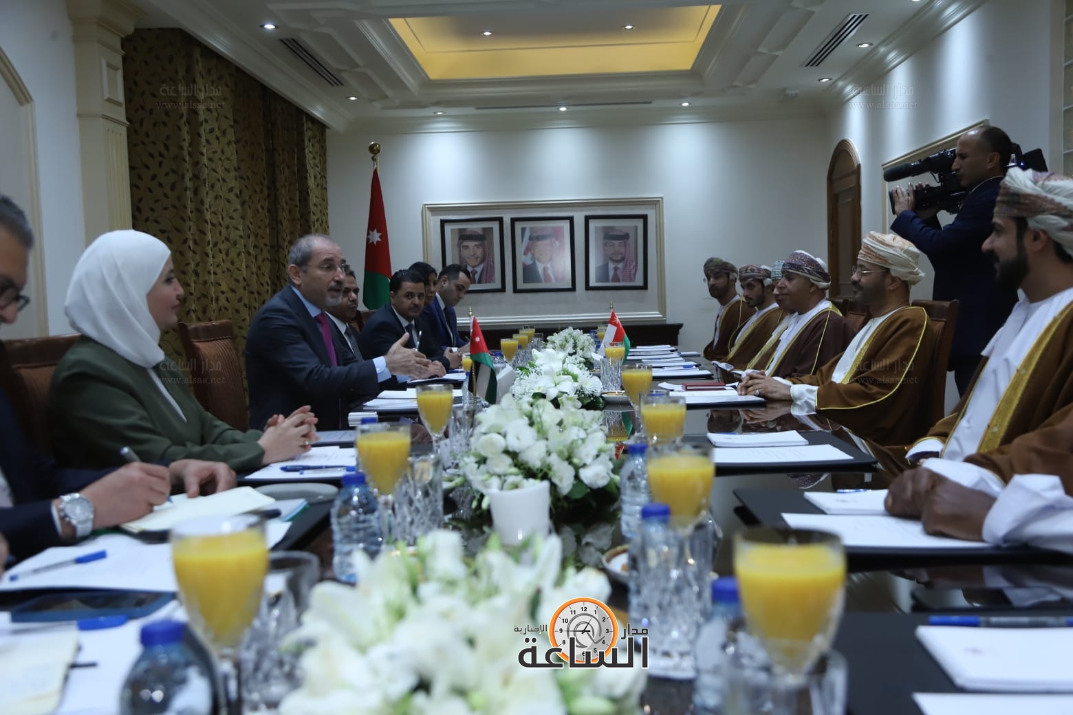 Madar Al-Saa Images 0.9935094576175307