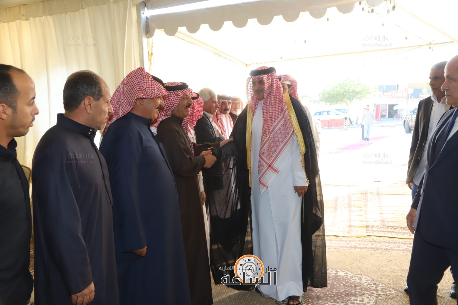 Madar Al-Saa Images 0.10445688021138388