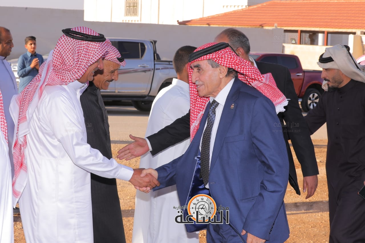 Madar Al-Saa Images 0.9918205777670386