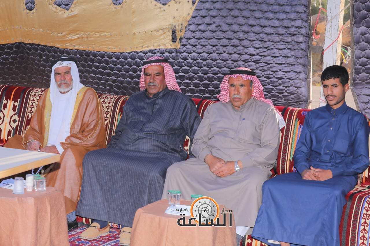 Madar Al-Saa Images 0.8866087532792846