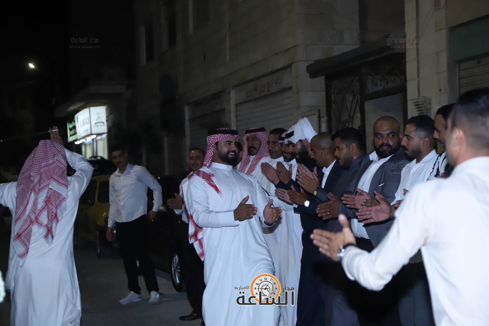 Madar Al-Saa Images 0.9979783893470302