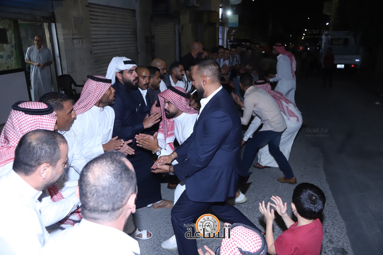 Madar Al-Saa Images 0.768452917254824