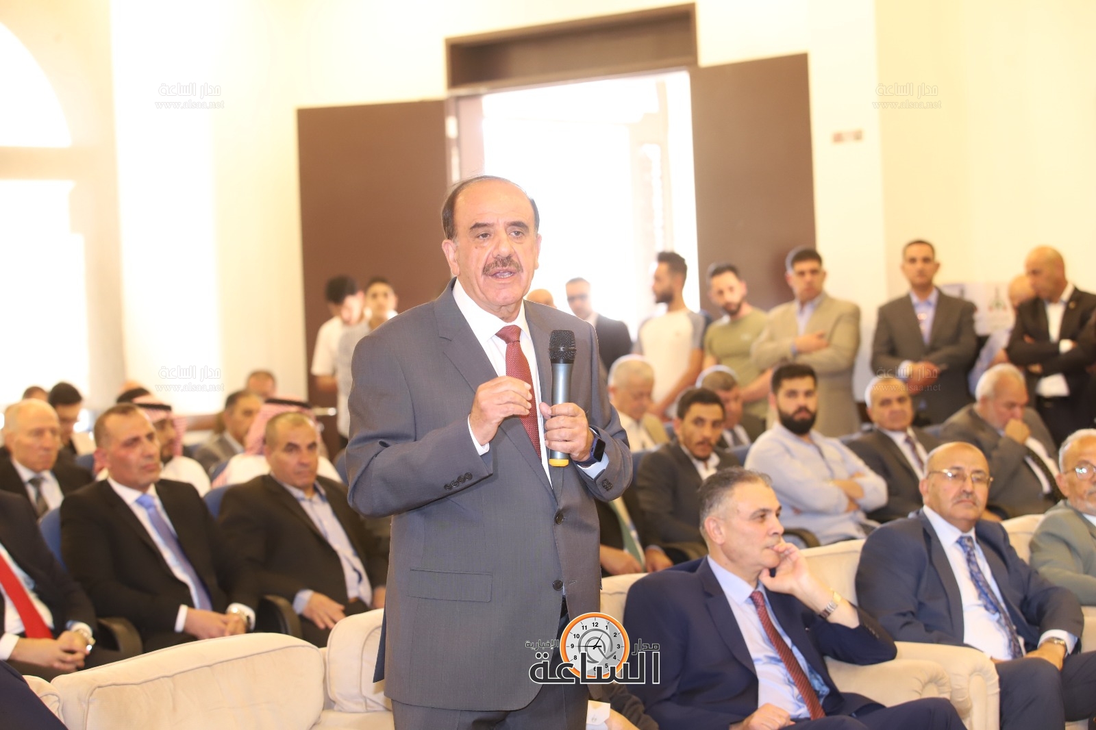 Madar Al-Saa Images 0.8681731403625799