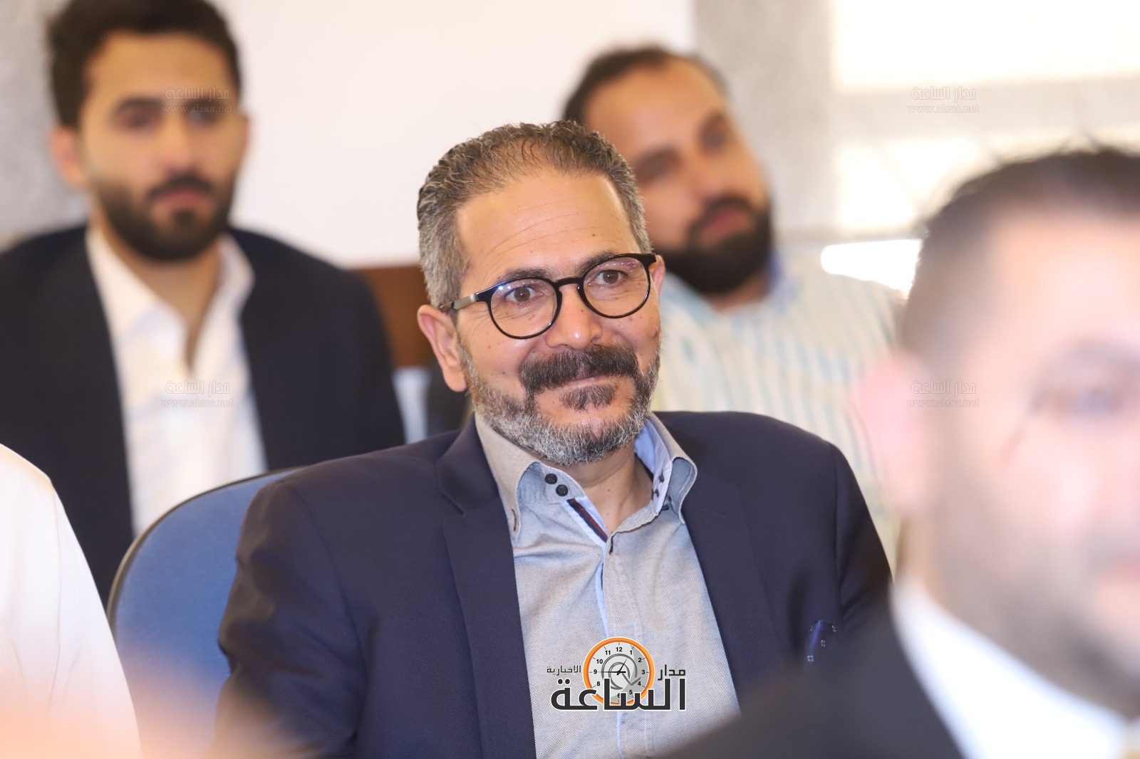 Madar Al-Saa Images 0.6960058012981812