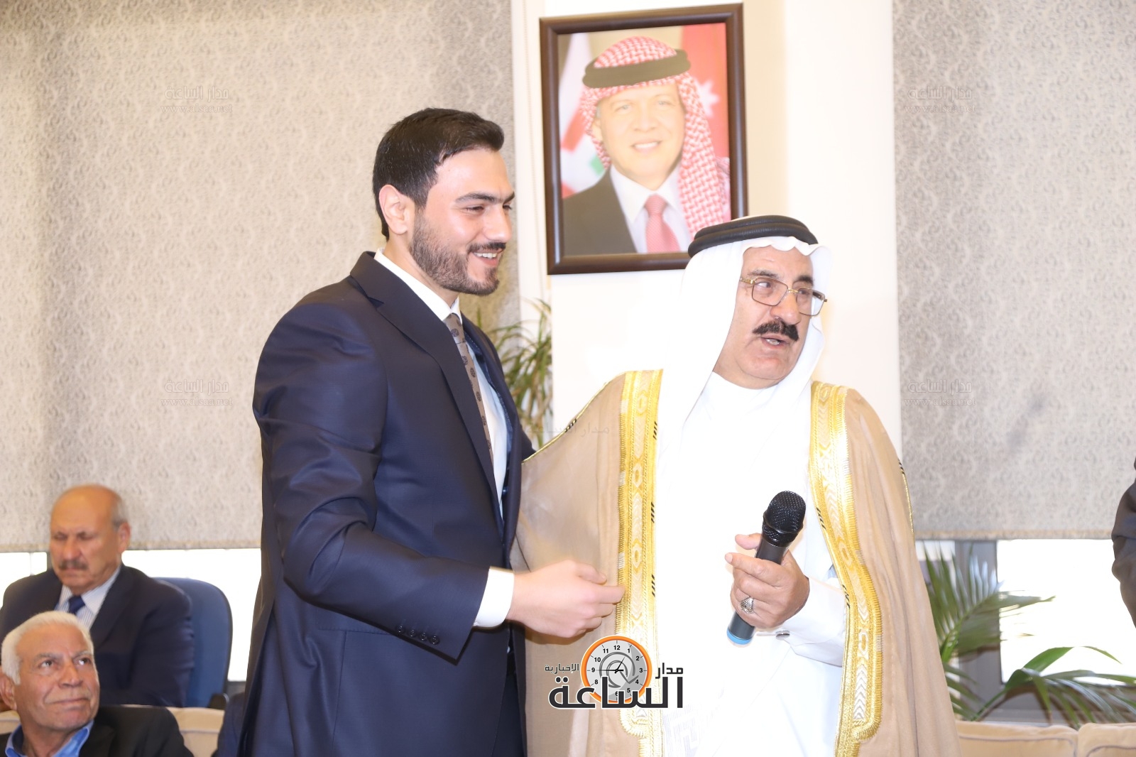 Madar Al-Saa Images 0.44775966723322436