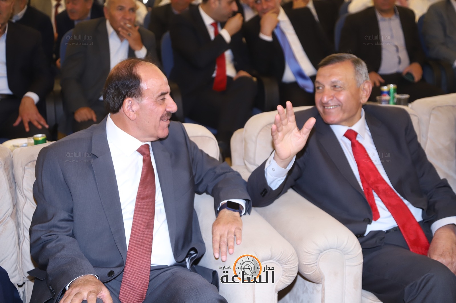 Madar Al-Saa Images 0.8386125677275669