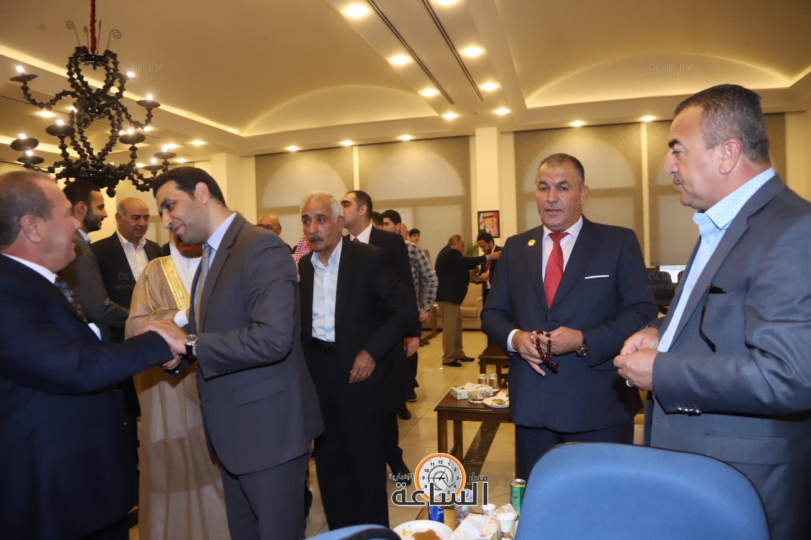 Madar Al-Saa Images 0.5010656212584482