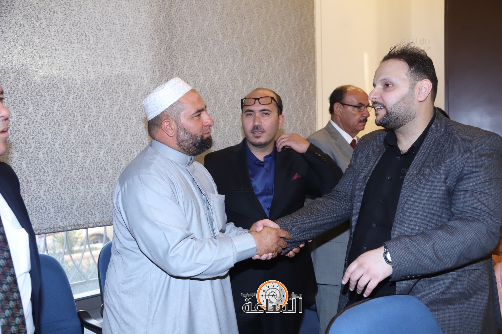 Madar Al-Saa Images 0.08131747510579546