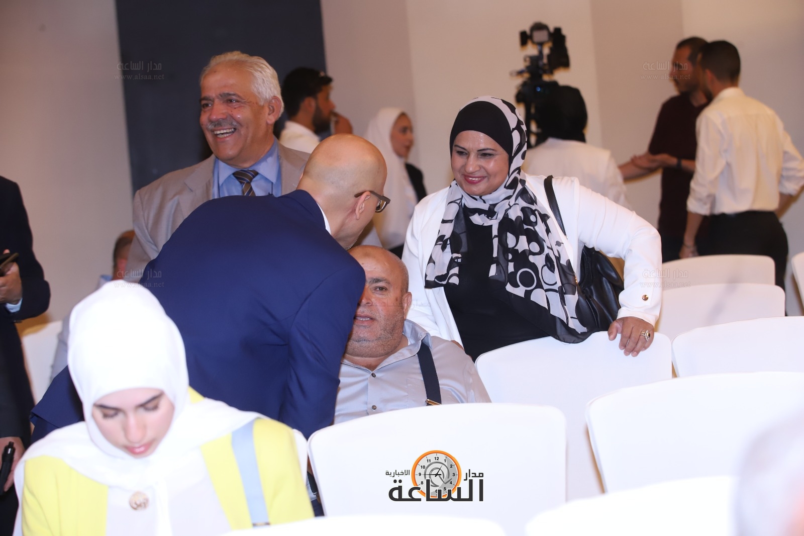 Madar Al-Saa Images 0.7993516275014971