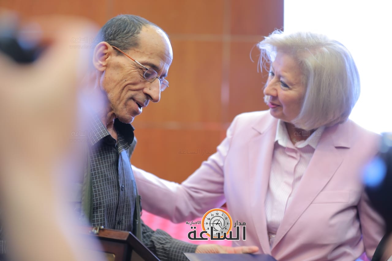 Madar Al-Saa Images 0.2360994703993078