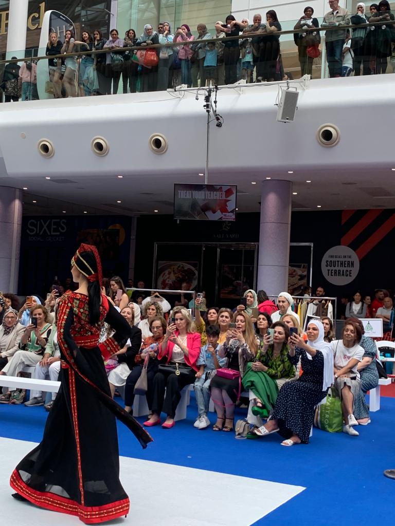 Madar Al-Saa Images 0.4577950463056446