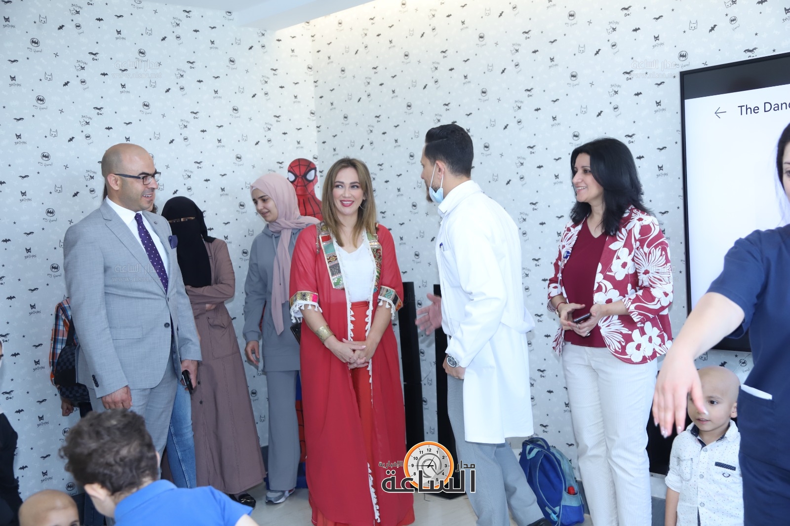 Madar Al-Saa Images 0.9726077378110147