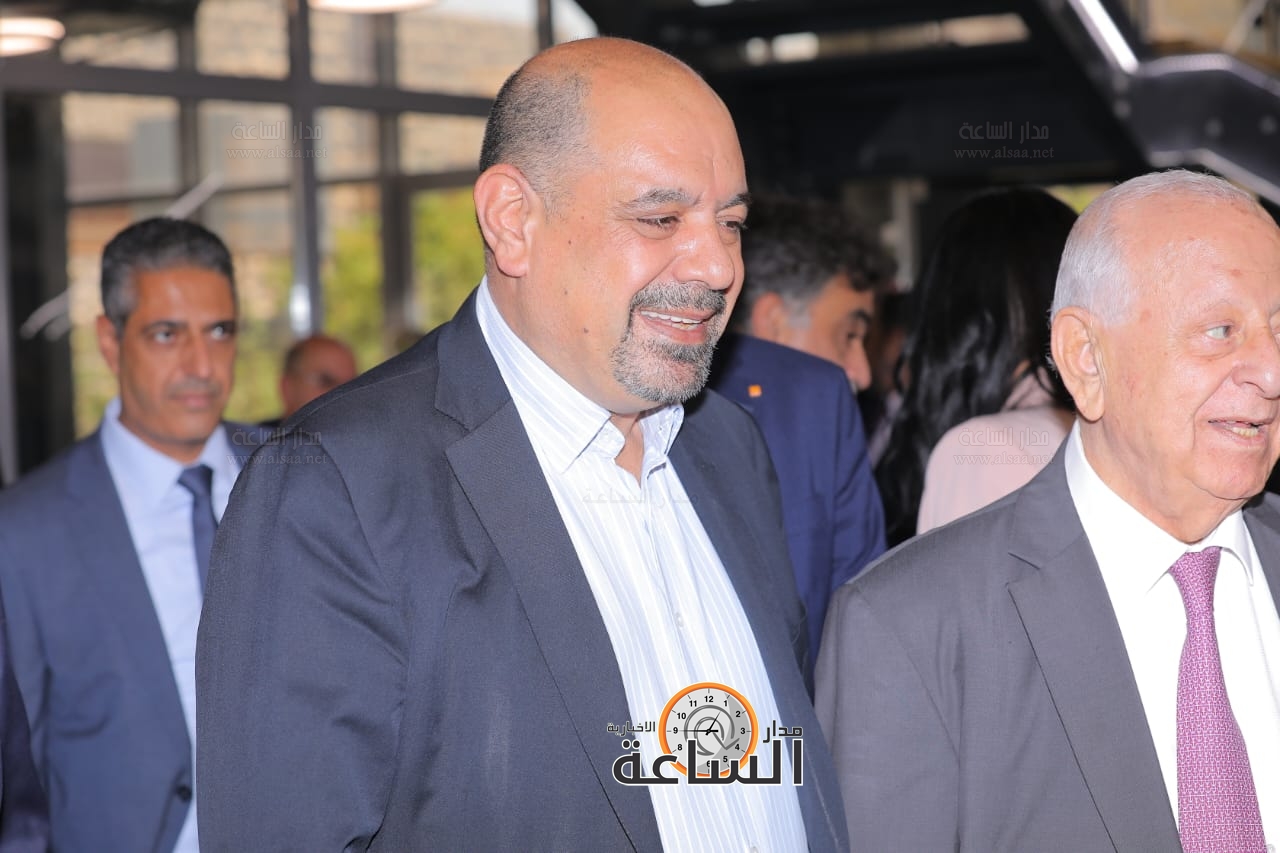 Madar Al-Saa Images 0.29658306789624533