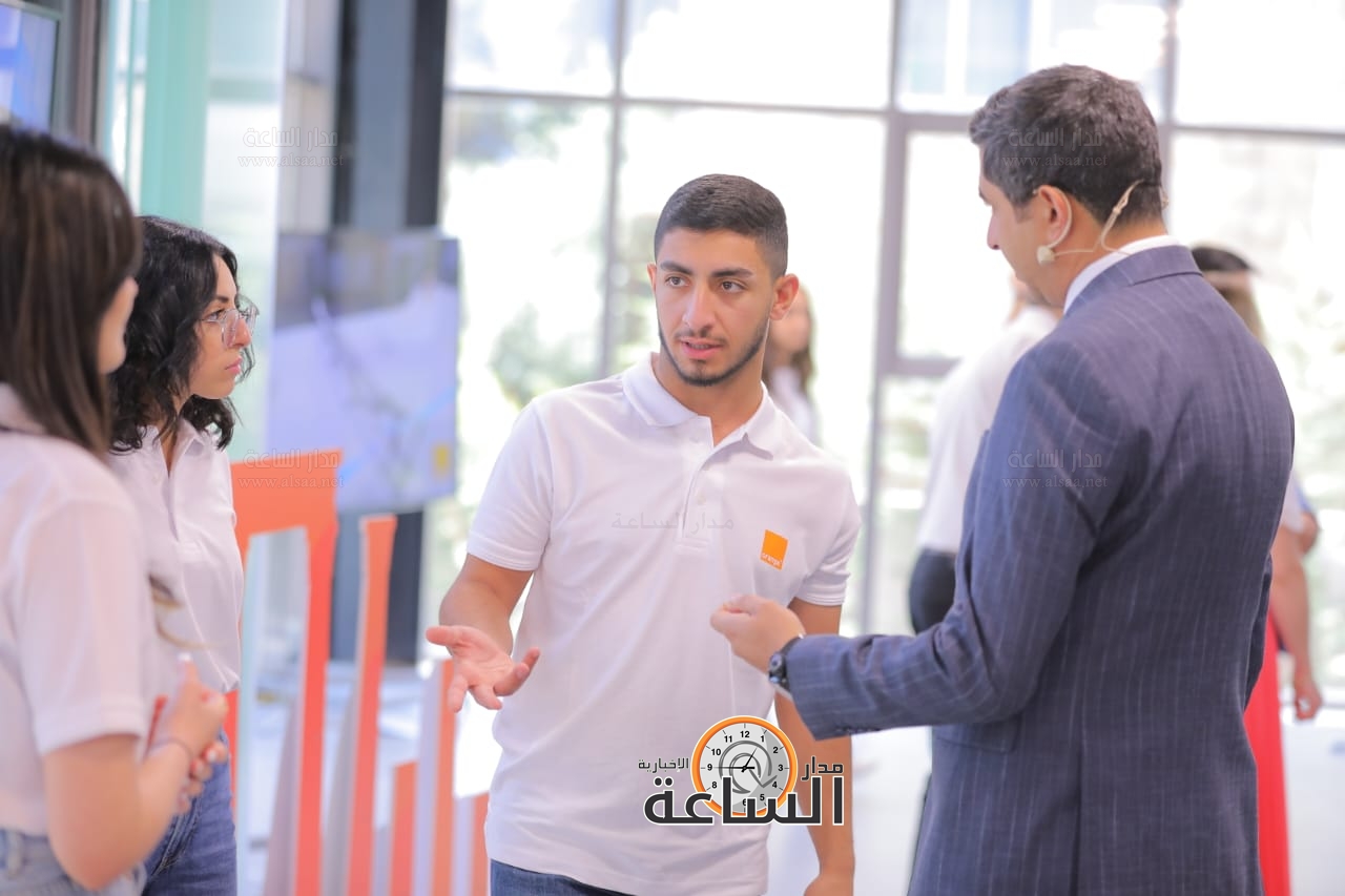 Madar Al-Saa Images 0.31533054873512745