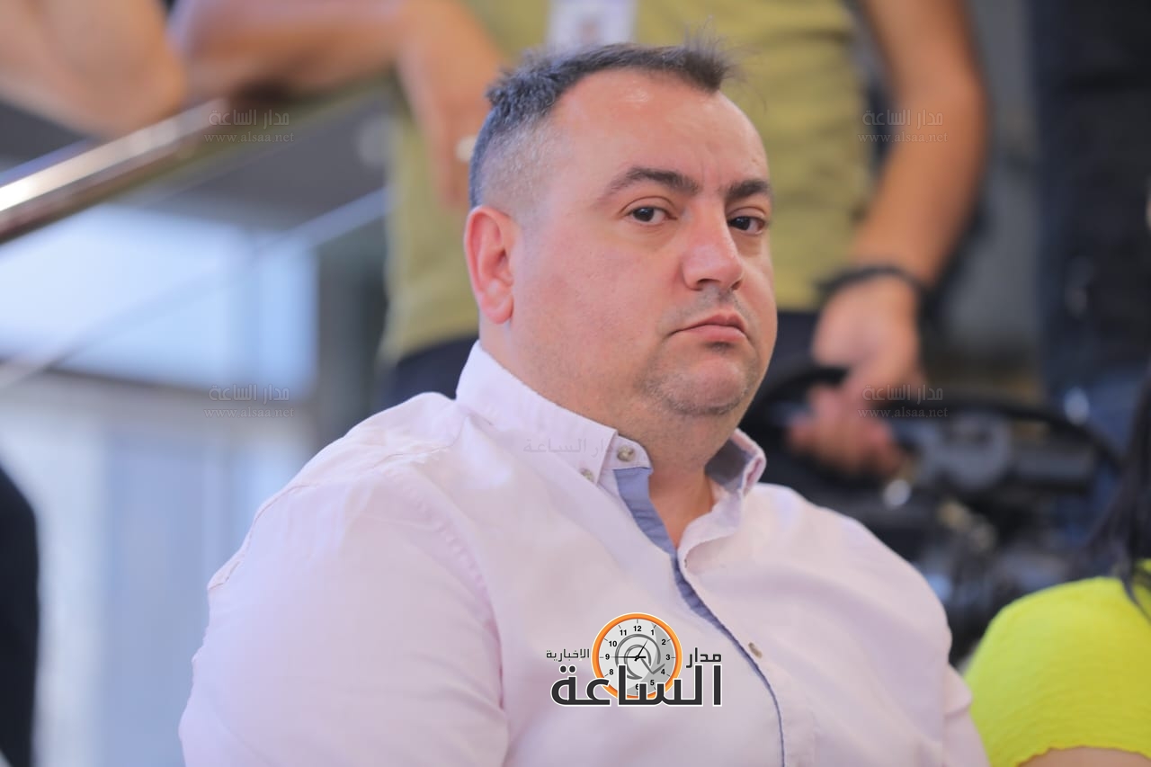 Madar Al-Saa Images 0.4691088671418375