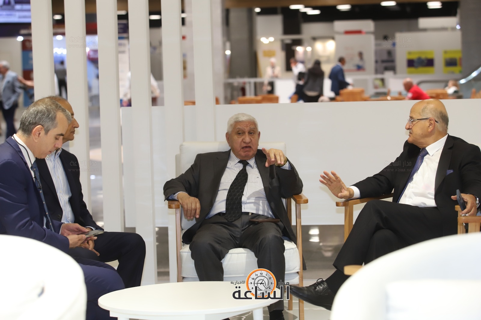 Madar Al-Saa Images 0.7034193588018499