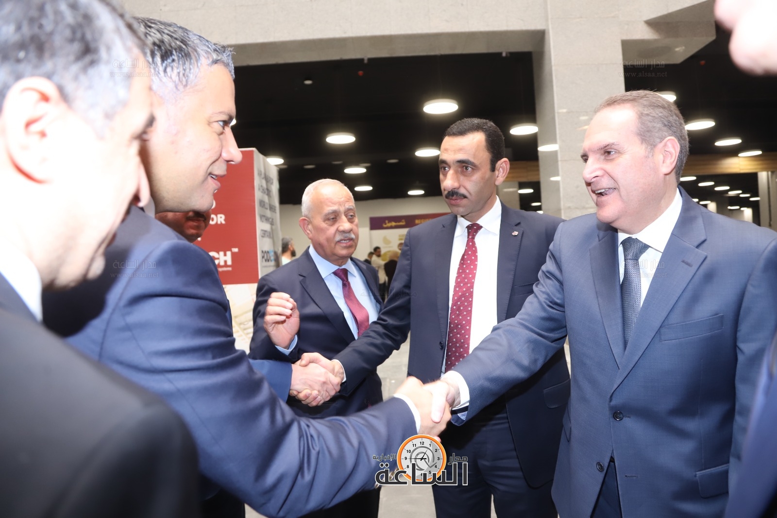 Madar Al-Saa Images 0.852711266090215