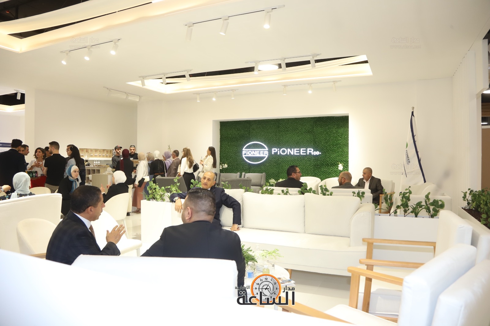 Madar Al-Saa Images 0.09313498433057876