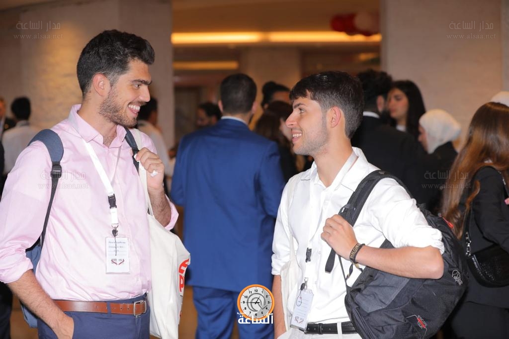 Madar Al-Saa Images 0.036713965184257846