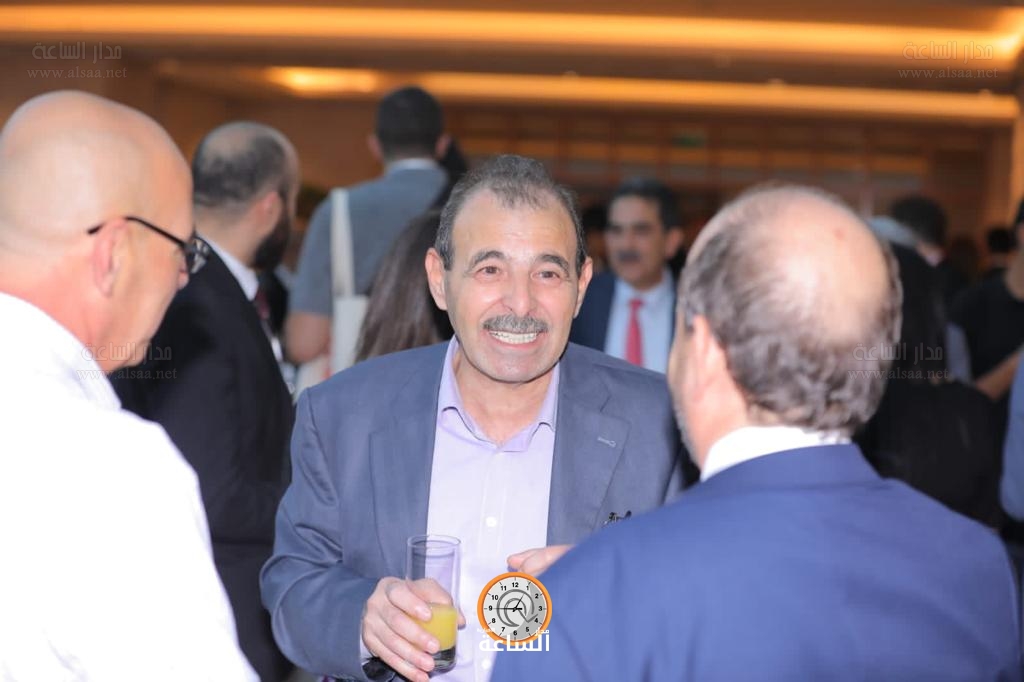 Madar Al-Saa Images 0.32289983910940956