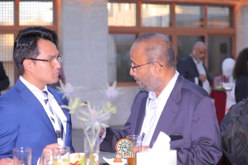 Madar Al-Saa Images 0.3178058704762712