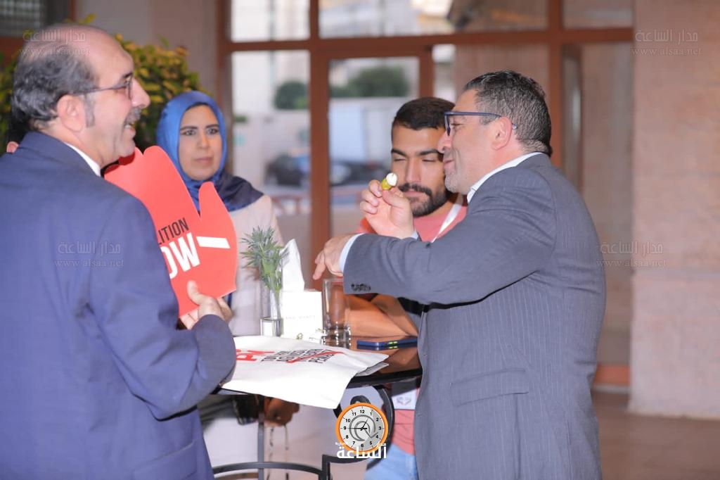 Madar Al-Saa Images 0.4235328747537779