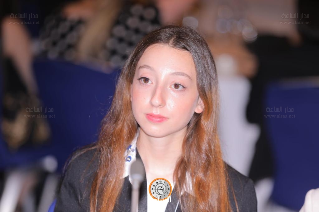 Madar Al-Saa Images 0.9705168997458333