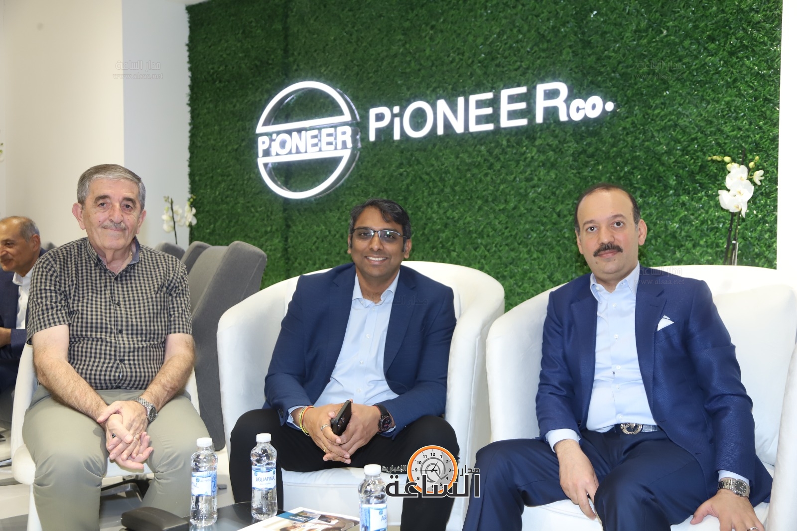 Madar Al-Saa Images 0.11521612637368217